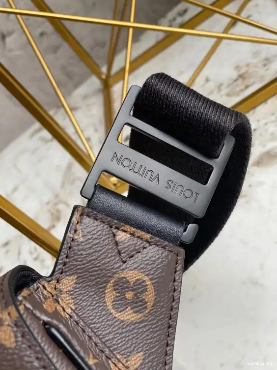 WIS S SLING LOCK BAG LOUIS VUITTON 0606